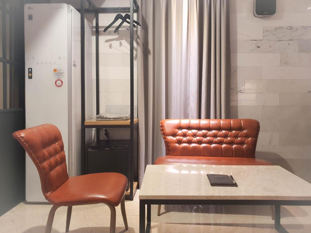 Docking Hotel Gimpo ภายนอก รูปภาพ