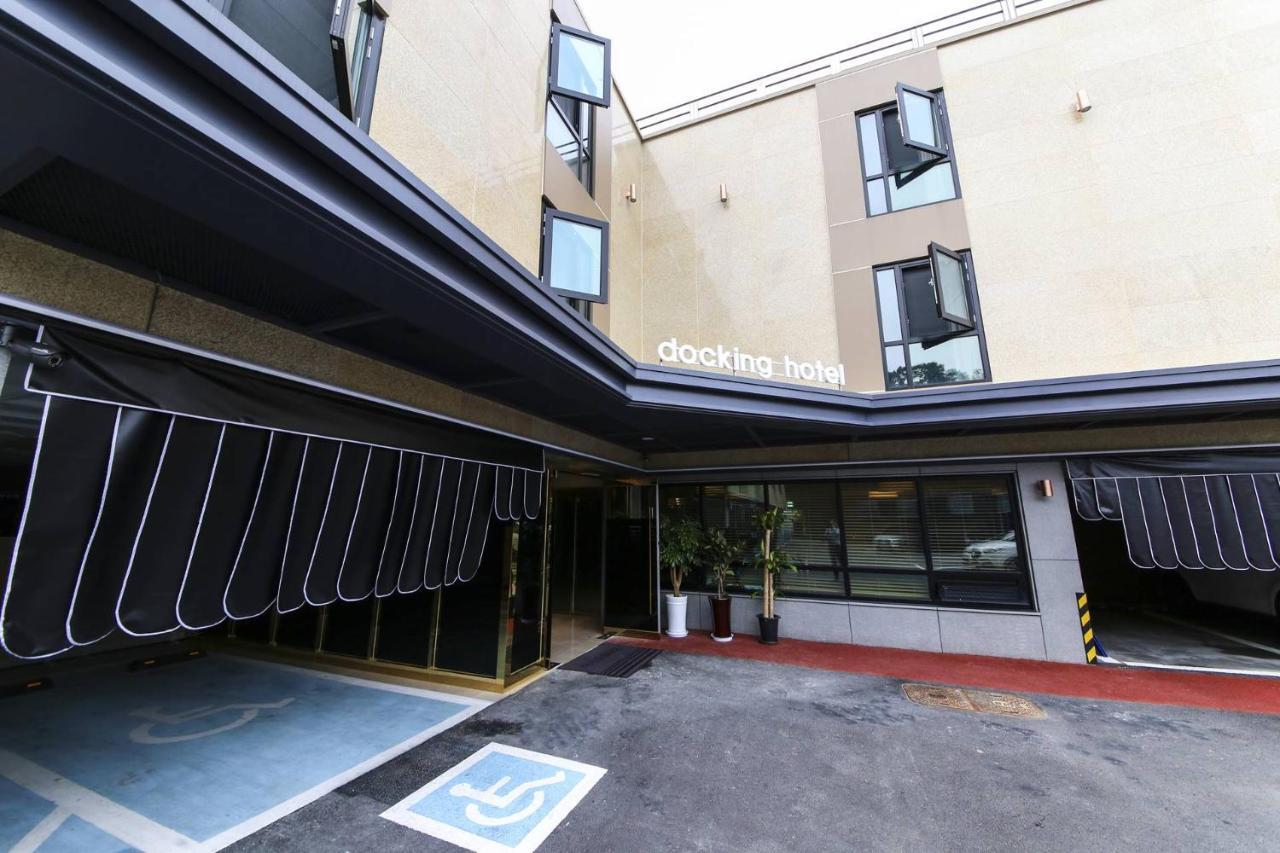 Docking Hotel Gimpo ภายนอก รูปภาพ