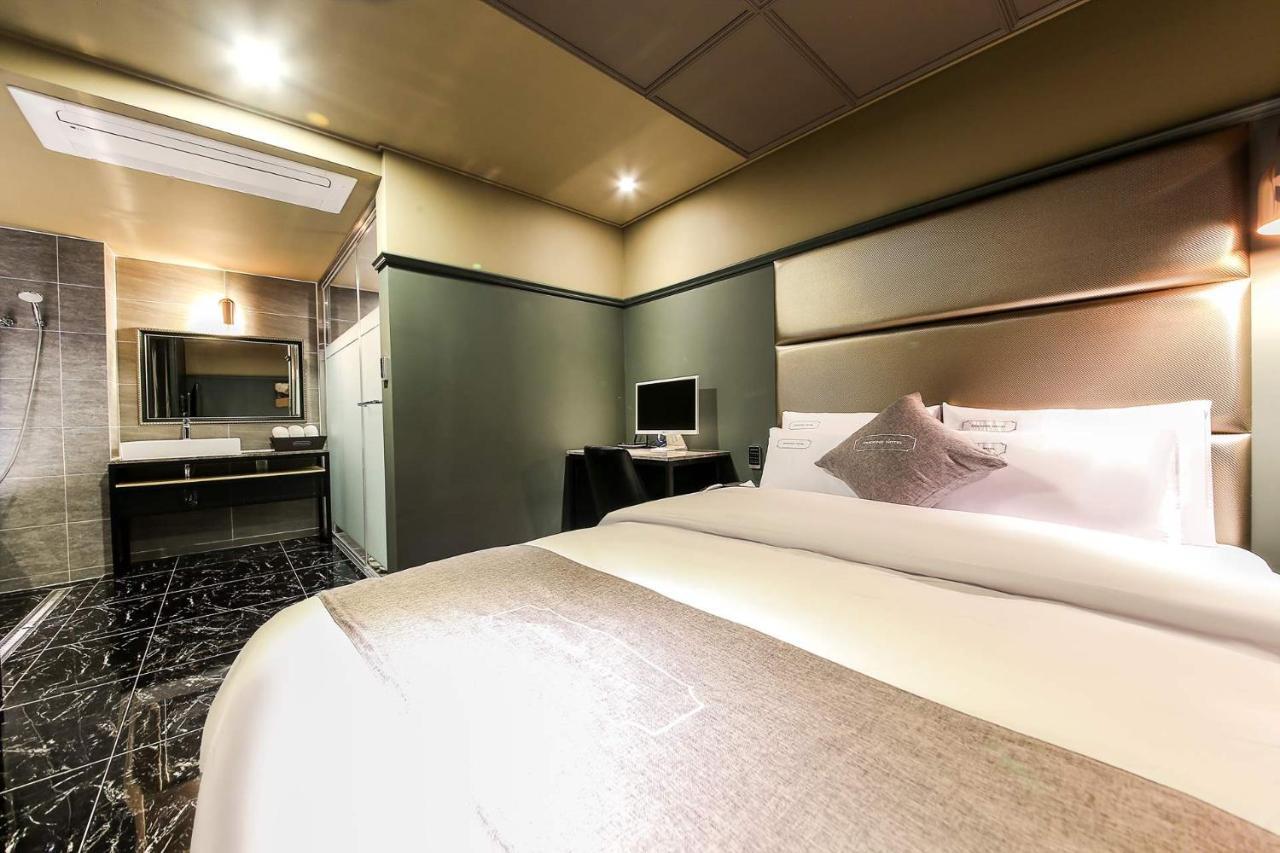 Docking Hotel Gimpo ภายนอก รูปภาพ