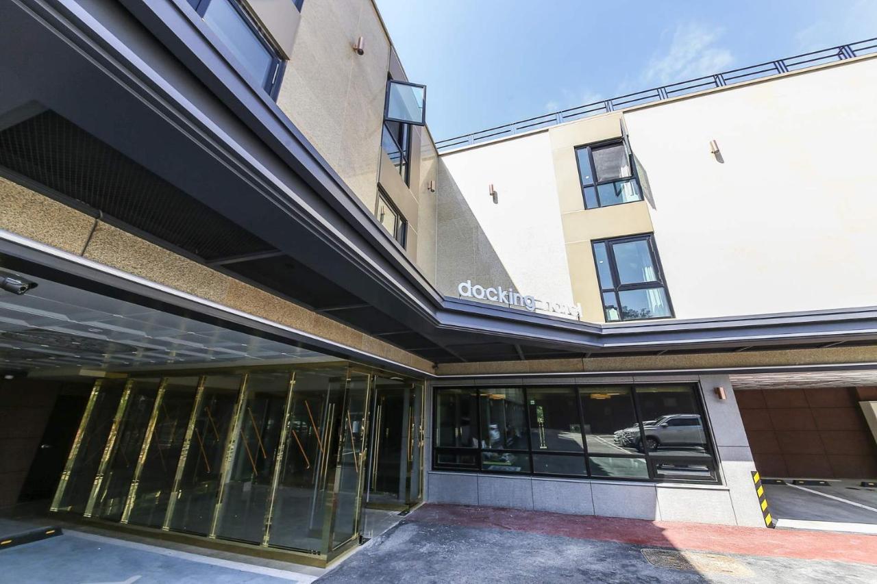 Docking Hotel Gimpo ภายนอก รูปภาพ