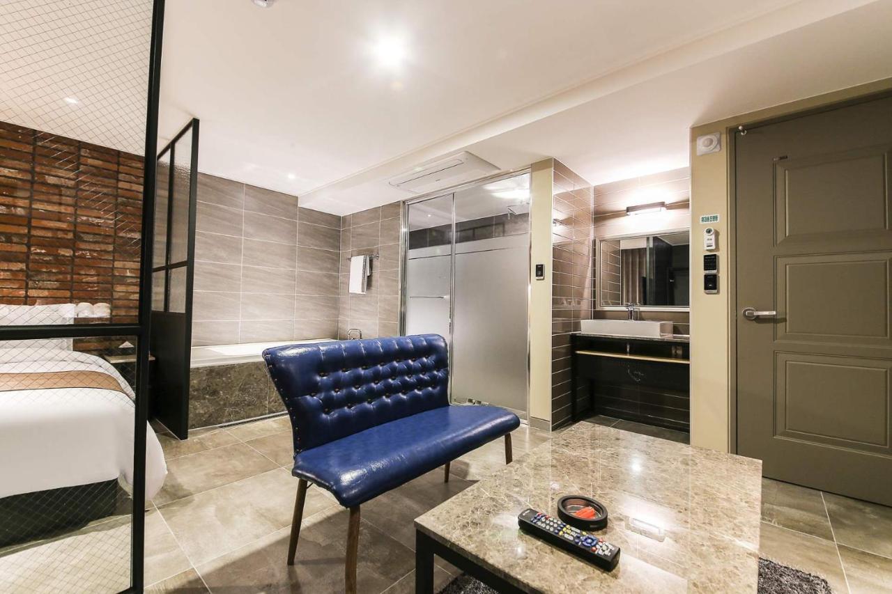 Docking Hotel Gimpo ภายนอก รูปภาพ